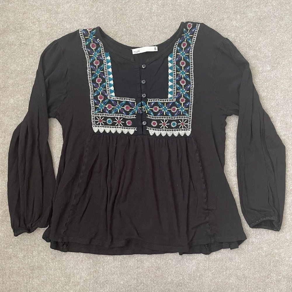 inLUV Shirt Womens Small Black Embroidered Boho Flowy Top Colorful Buttons FLAW